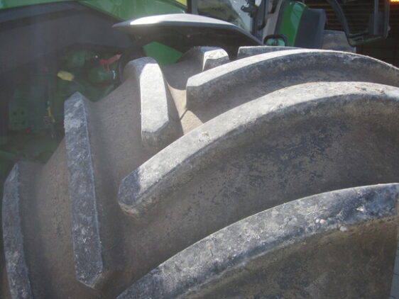 2021 John Deere 8R 410 - Image 10