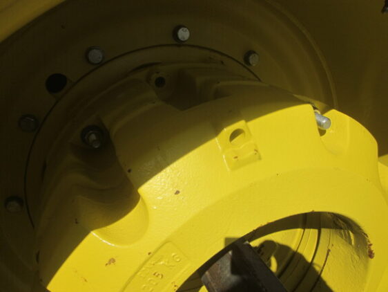 2021 John Deere 8R 410 - Image 7