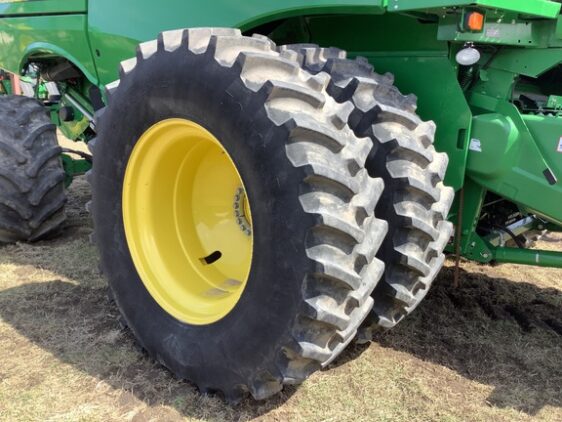 2019 John Deere S790 - Image 13