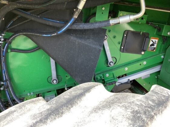 2019 John Deere S790 - Image 22