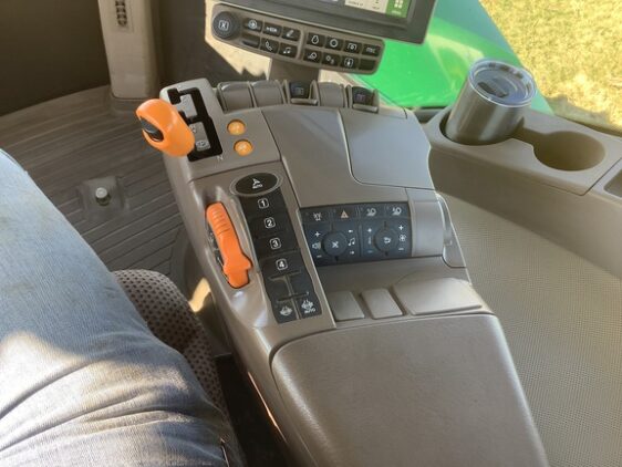 2018 John Deere 9620R - Image 38