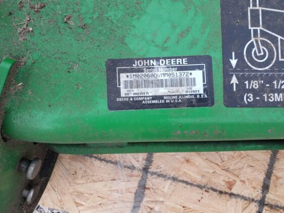 2021 John Deere 2025R - Image 14