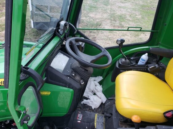 2021 John Deere 2025R - Image 11