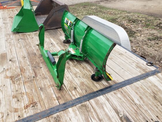2021 John Deere 2025R - Image 20