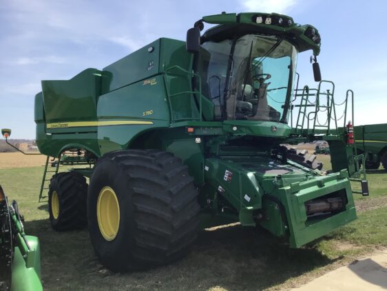 2022 John Deere S780 Hillco - Image 31