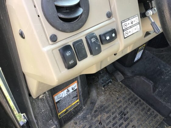 2023 John Deere XUV 835R - Image 13
