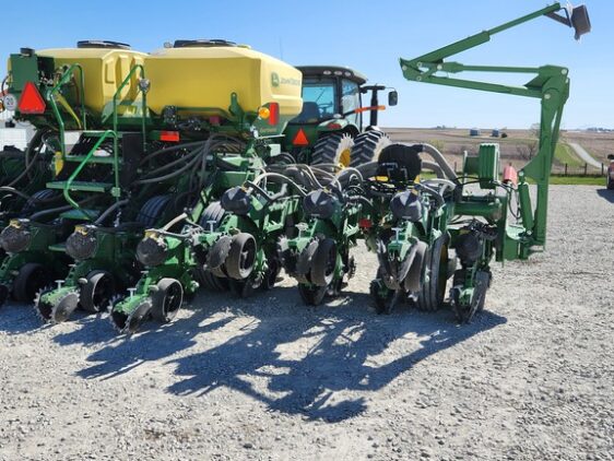 2024 John Deere 1795 - Image 15