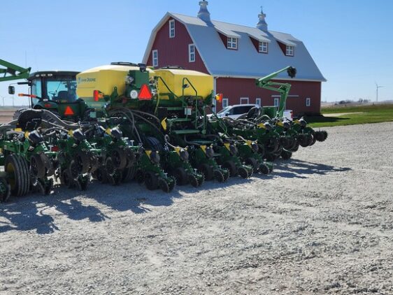 2024 John Deere 1795 - Image 18