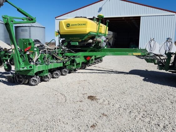 2024 John Deere 1795