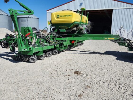 2024 John Deere 1795 - Image 2