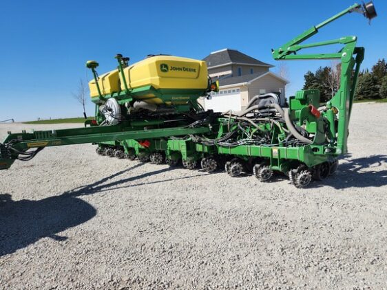 2024 John Deere 1795 - Image 42