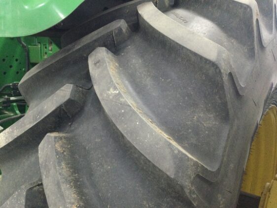 2013 John Deere 9560R - Image 13
