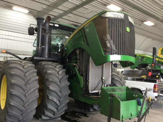 2013 John Deere 9560R - Image 4