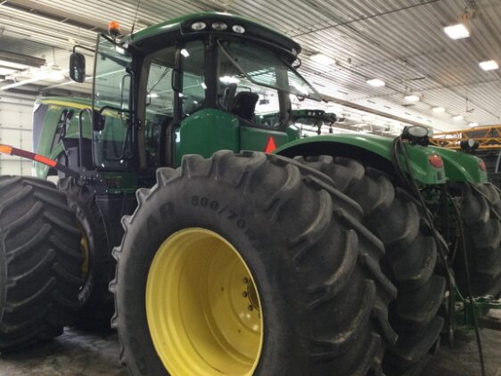 2013 John Deere 9560R - Image 8