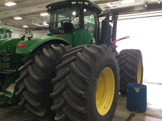 2013 John Deere 9560R - Image 7