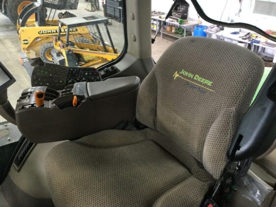 2013 John Deere 9560R - Image 20
