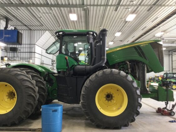 2013 John Deere 9560R