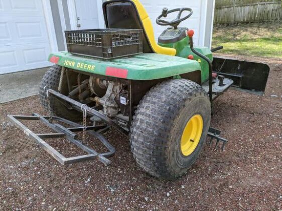 2000 John Deere 1200A - Image 2