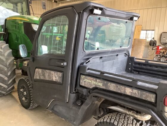 2023 John Deere XUV 835R - Image 8