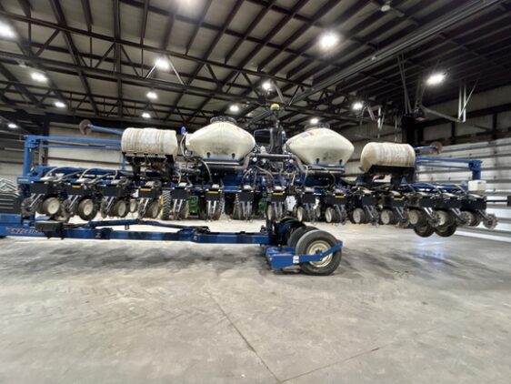 2012 Kinze 3660 - Image 3