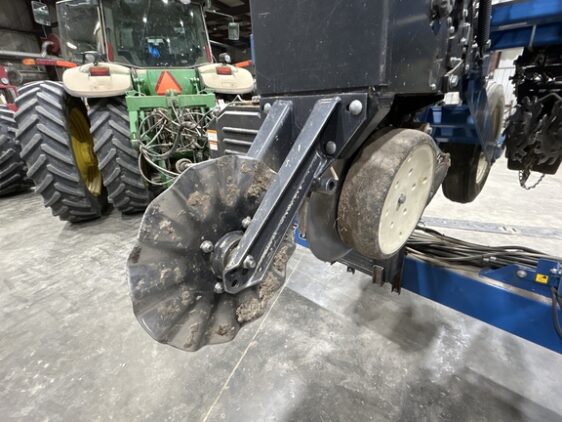 2012 Kinze 3660 - Image 5