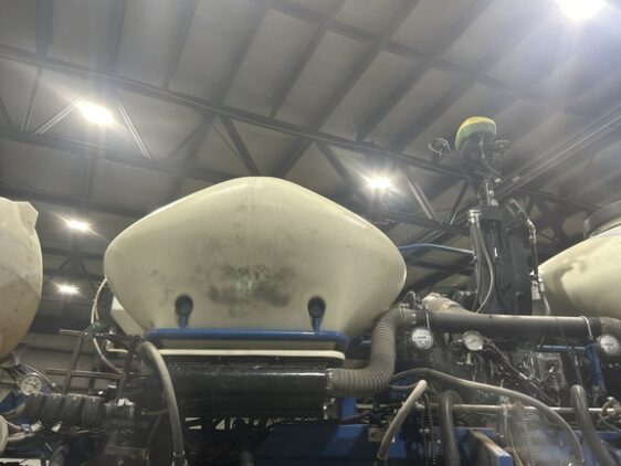 2012 Kinze 3660 - Image 20