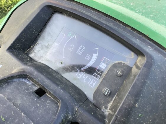 2022 John Deere X750 - Image 4