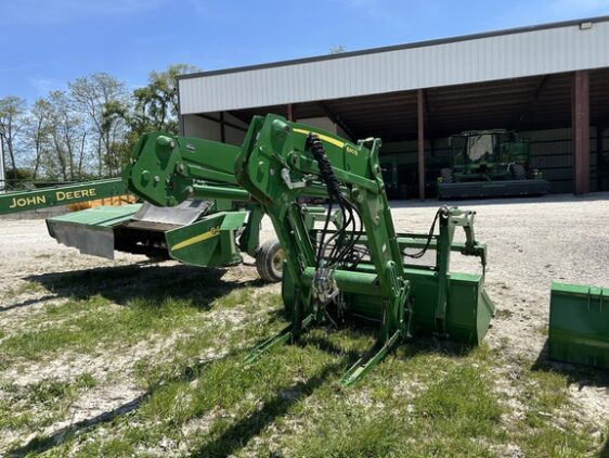 2017 John Deere 640R - Image 2