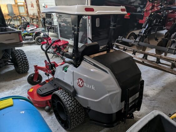 2021 Exmark LZS80TDYM - Image 3