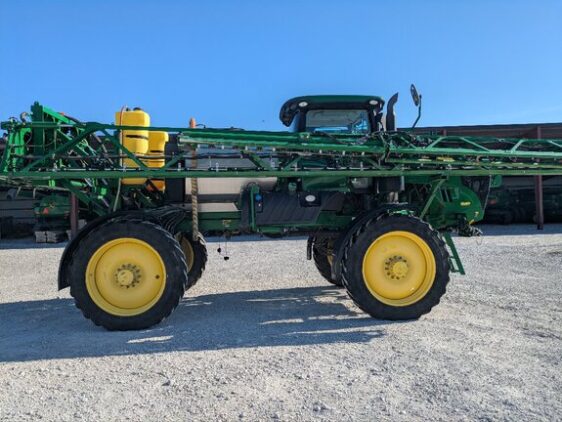 2019 John Deere R4038