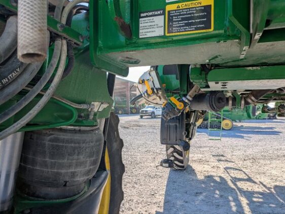 2019 John Deere R4038 - Image 20