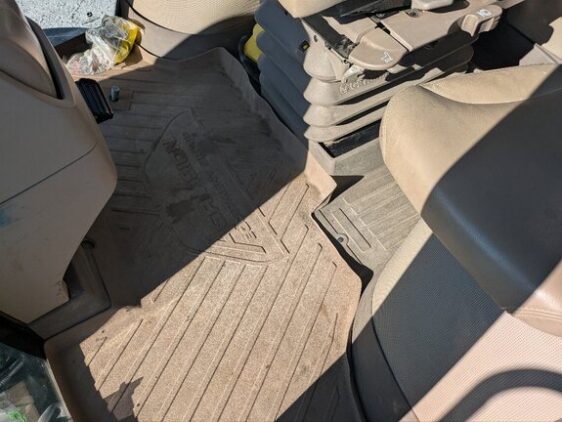 2019 John Deere R4038 - Image 42
