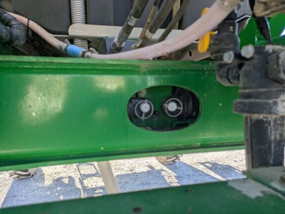 2019 John Deere R4038 - Image 23