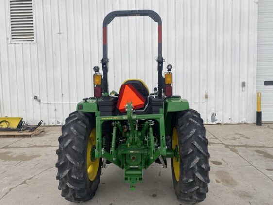 2024 John Deere 4052R - Image 4