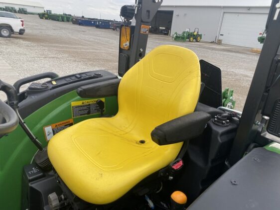 2024 John Deere 4052R - Image 10