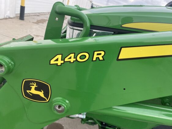 2024 John Deere 4052R - Image 17