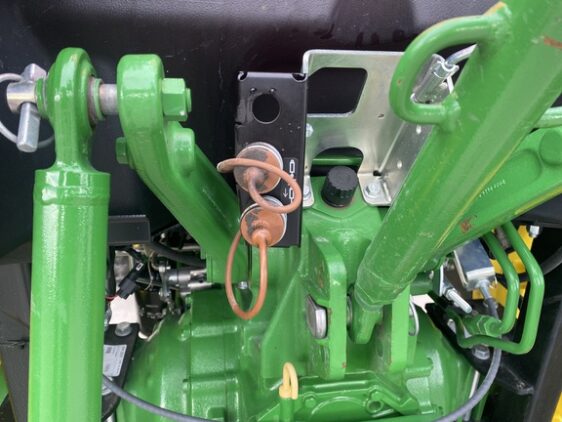 2024 John Deere 4052R - Image 14
