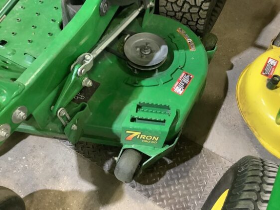 2022 John Deere Z950M - Image 12
