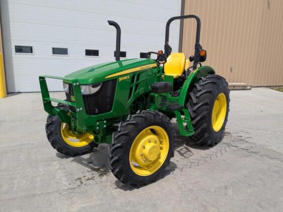 2022 John Deere 5065E - Image 9