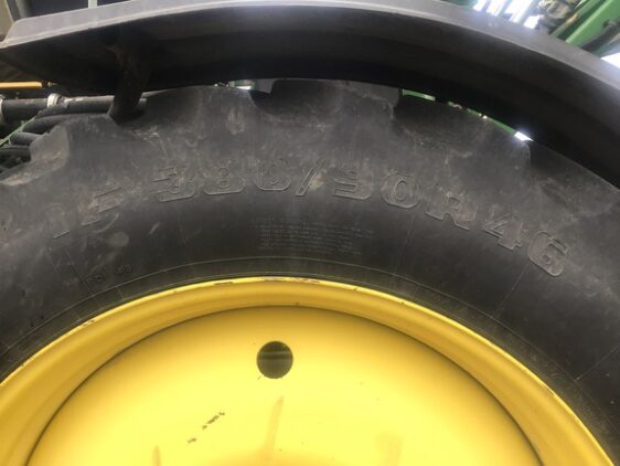 2015 John Deere R4038 - Image 15
