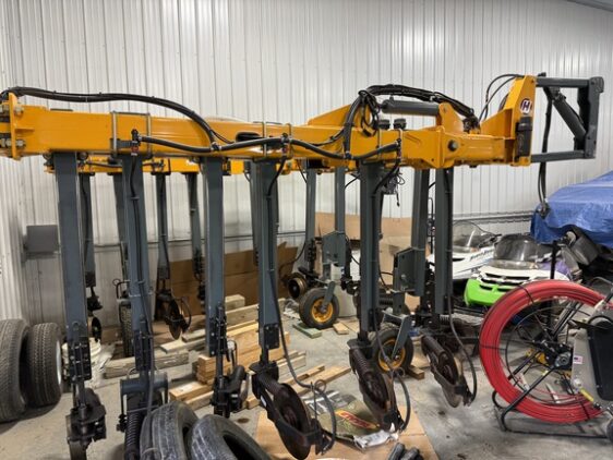 2012 Hagie NBT 40 Foot Toolbar - Image 8