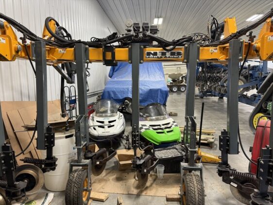 2012 Hagie NBT 40 Foot Toolbar - Image 12