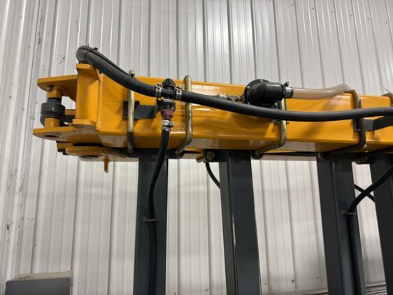 2012 Hagie NBT 40 Foot Toolbar - Image 9