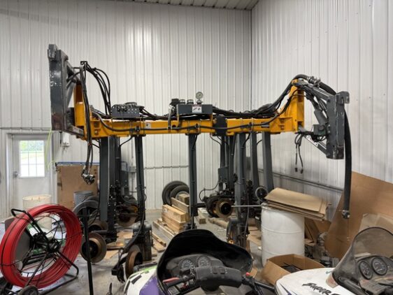 2012 Hagie NBT 40 Foot Toolbar - Image 6