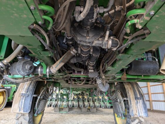 2020 John Deere R4038 - Image 12