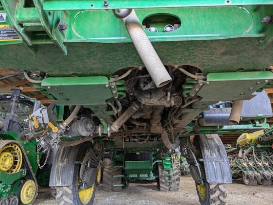 2020 John Deere R4038 - Image 14