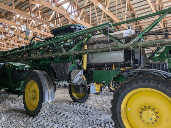 2020 John Deere R4038