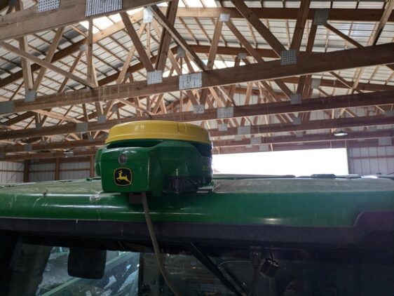 2020 John Deere R4038 - Image 10