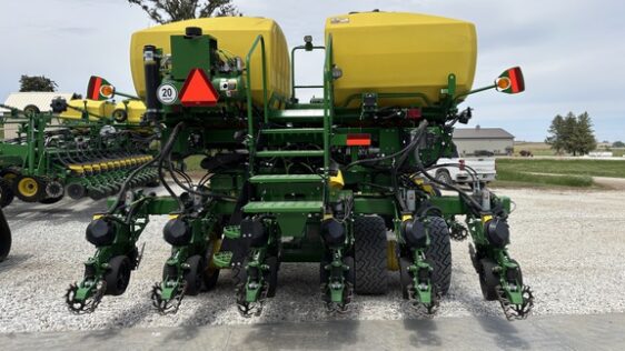 2025 John Deere DB60 - Image 5