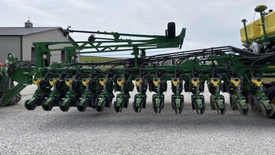 2024 John Deere DB60 - Image 3